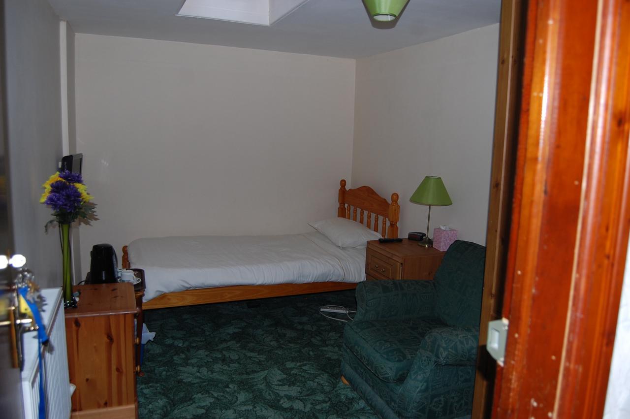 White Horse Hotel Strichen Extérieur photo