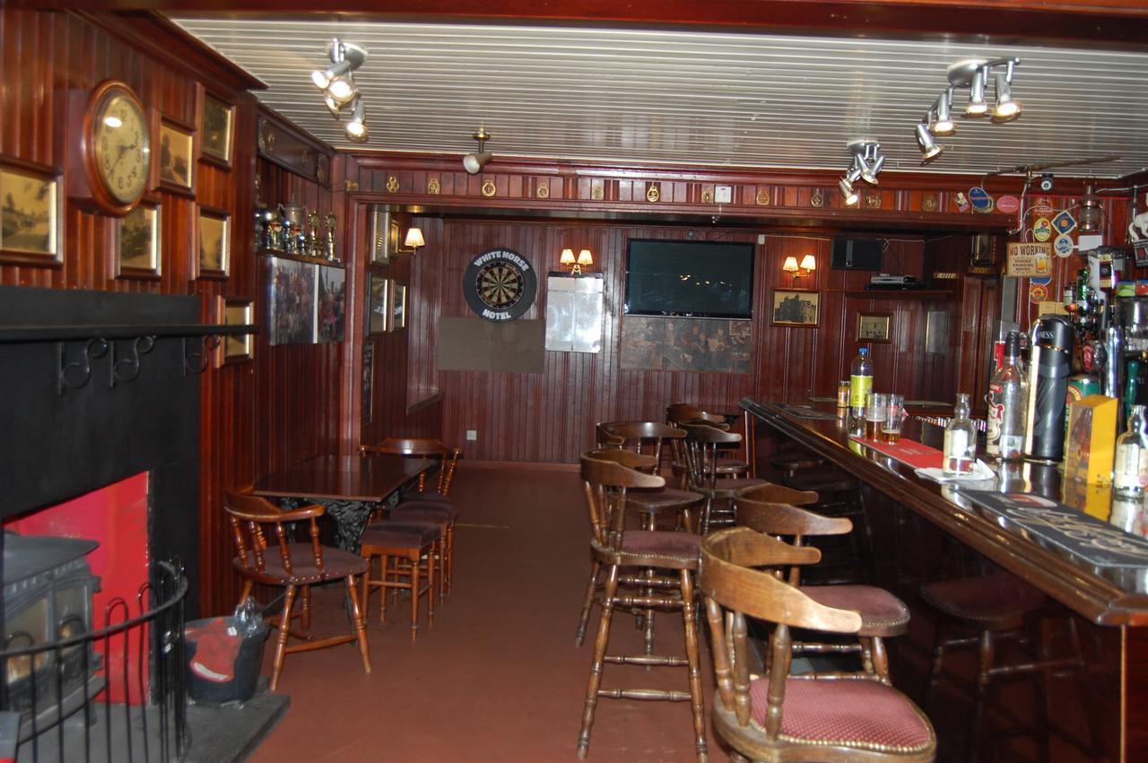 White Horse Hotel Strichen Extérieur photo